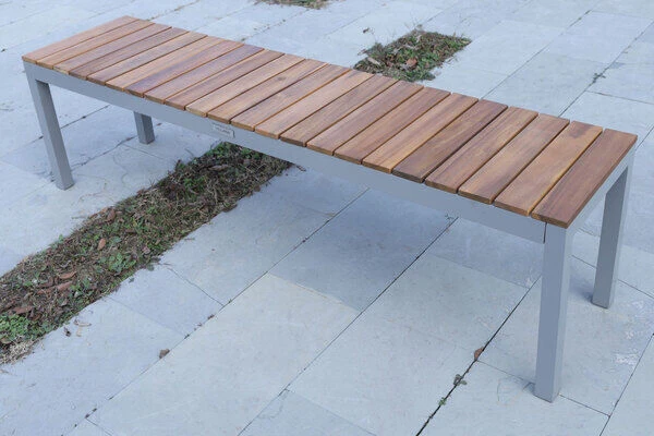 VILLANA Bank, Alu Pulverbeschichtet / FSC Akazienholz, 3 Personen, 165 X 40 X 45 Cm 4 VILLANA Bank, Alu Pulverbeschichtet / FSC Akazienholz, 3 Personen, 165 X 40 X 45 Cm – Bild 4