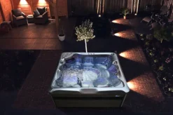 Outtech Steel Art Taurus Whirlpool, Grau/schwarz, 214x214x93 Cm / 1000L, 6 Pers., LED Corner Light, LCD Balboa Anzeige, WIFI READY