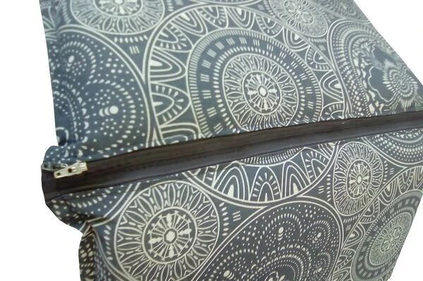 DOPPLER Lyra Stuhlauflage Niederlehner, Grau Gemustert, Polyester, 100 X 48 X 7 Cm, Mit Reißverschluss 4 DOPPLER Lyra Stuhlauflage Niederlehner, Grau Gemustert, Polyester, 100 X 48 X 7 Cm, Mit Reißverschluss – Bild 4