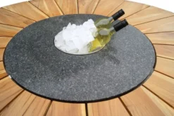 STERN Cardiff Esstischgruppe, Silber/taupe, Edelstahl/FSC-Teak, Tisch Ø 170 Cm, 4 Stapel-, 2 Multipositionssessel 11 STERN Cardiff Esstischgruppe, Silber/taupe, Edelstahl/FSC-Teak, Tisch Ø 170 Cm, 4 Stapel-, 2 Multipositionssessel -Deko Garten Verkauf 6 19703.jpg