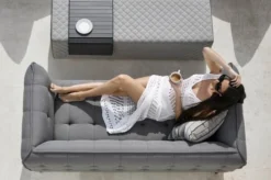 OUTFLEXX Cozy Sitzgruppe, Flanelle, Alu/Sunbrella, 4-5 Personen, Inkl. Tablett Zum Auflegen 15 OUTFLEXX Cozy Sitzgruppe, Flanelle, Alu/Sunbrella, 4-5 Personen, Inkl. Tablett Zum Auflegen -Deko Garten Verkauf 8 18535.jpg