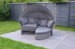OUTFLEXX Sonneninsel, Grau, Polyrattan, Halbrund, 193 X 104 X 74 Cm, Hocker Drehbar, Dach Klappbar -Deko Garten Verkauf 9 16110.jpg